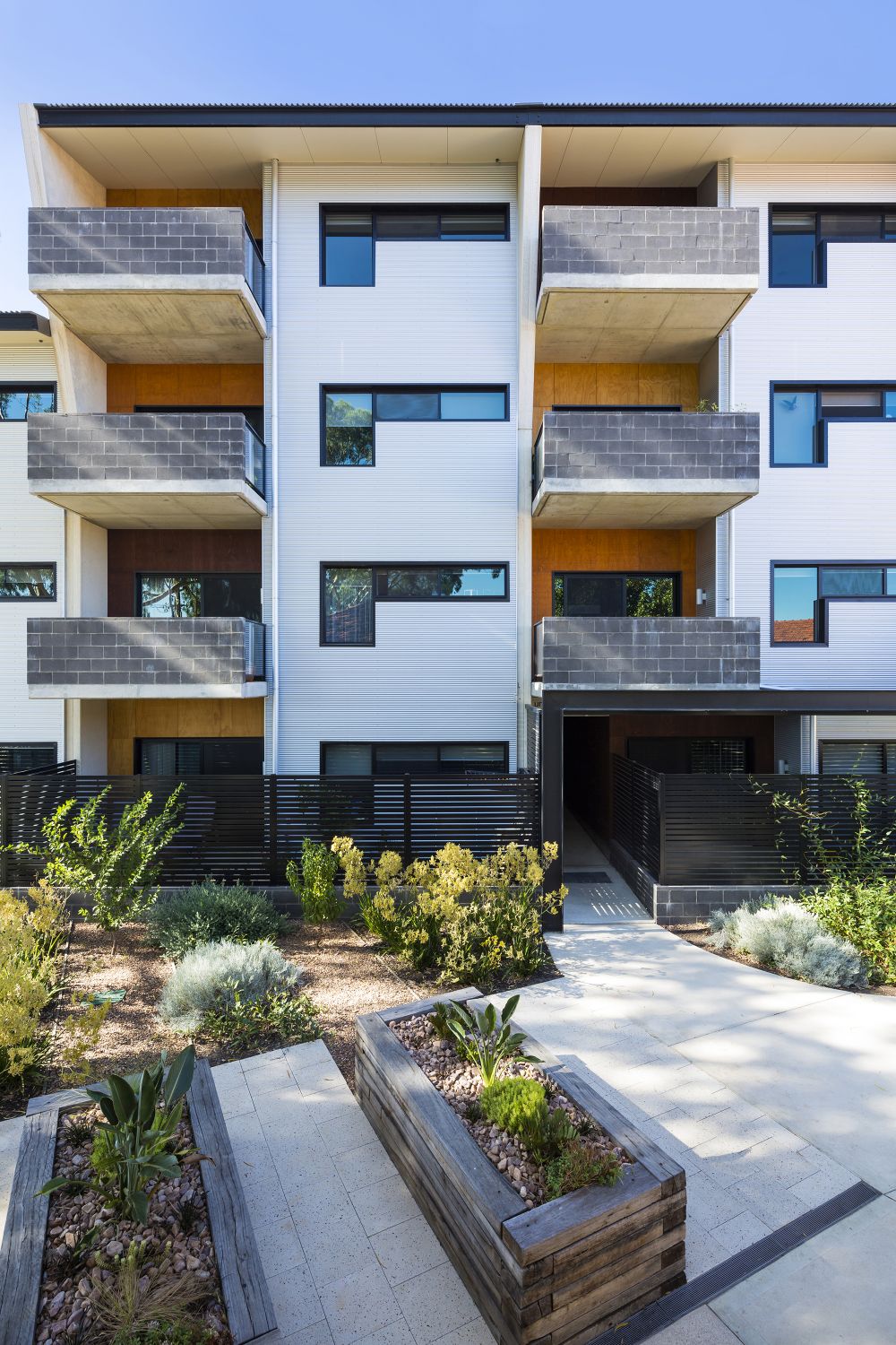 Lumina Apartments — JPE Design Studio